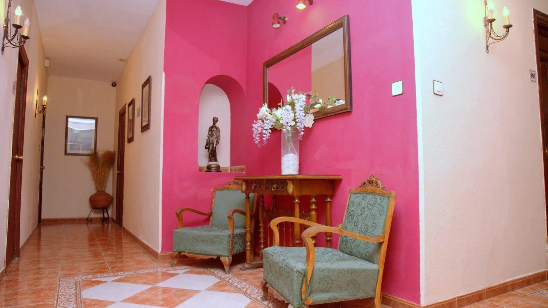 Pension Los Montes Granada Spain
