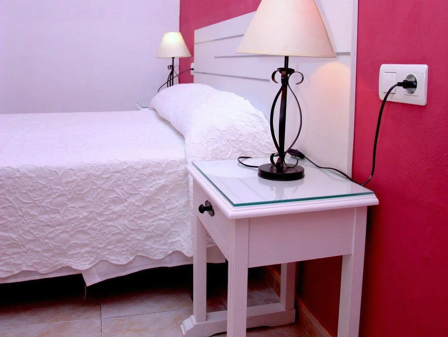Hotel Pension Los Montes Granada
